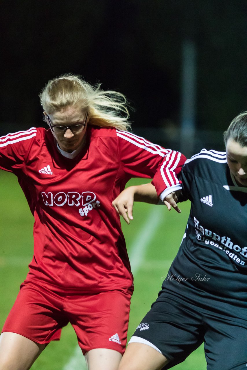 Bild 69 - Frauen SG Krempe/ETSV F. Glueckstadt - TSV Heiligenstedten : Ergebnis: 8:0